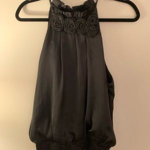 Open armed top with silky roses and neck tie